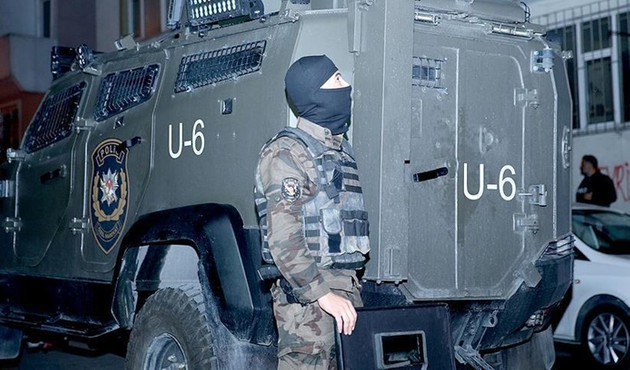 İstanbul'da terör operasyonu: 25 gözaltı