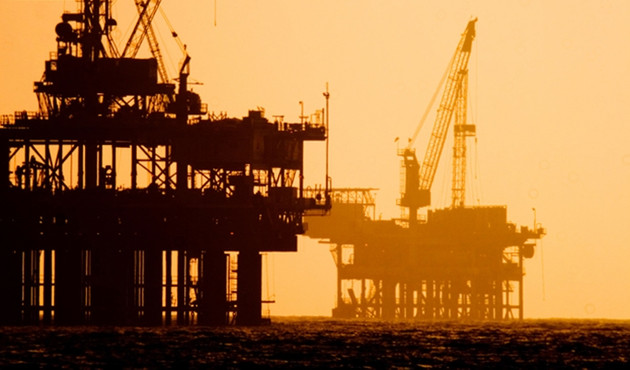 Rus petrol sektöründe yatırımlar yüzde 19 arttı