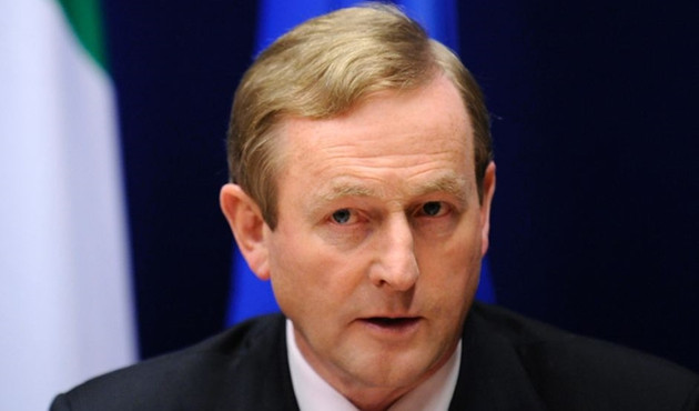 İrlanda Başbakanı Kenny istifa etti