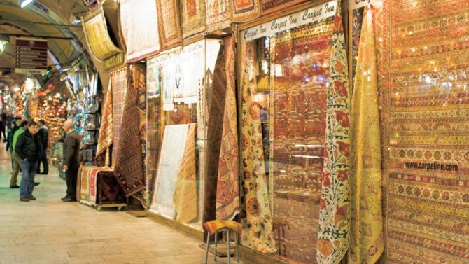 Halı ve kilimin buluşma noktası 'Kapalıçarşı'