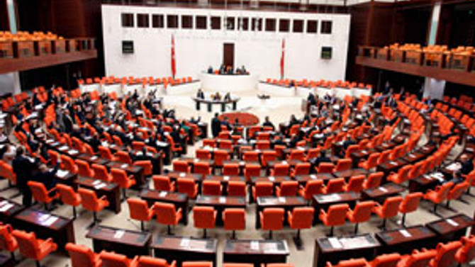 Kredi kartı yasa tasarısı TBMM'de