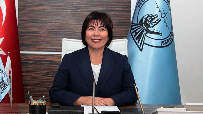 DHMİ'ye ilk kadın genel müdür