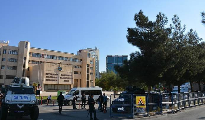 Diyarbakır Büyükşehir Belediyesi'nde 3 gözaltı daha