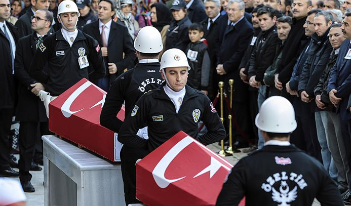 Türkiye, şehitlerini uğurluyor