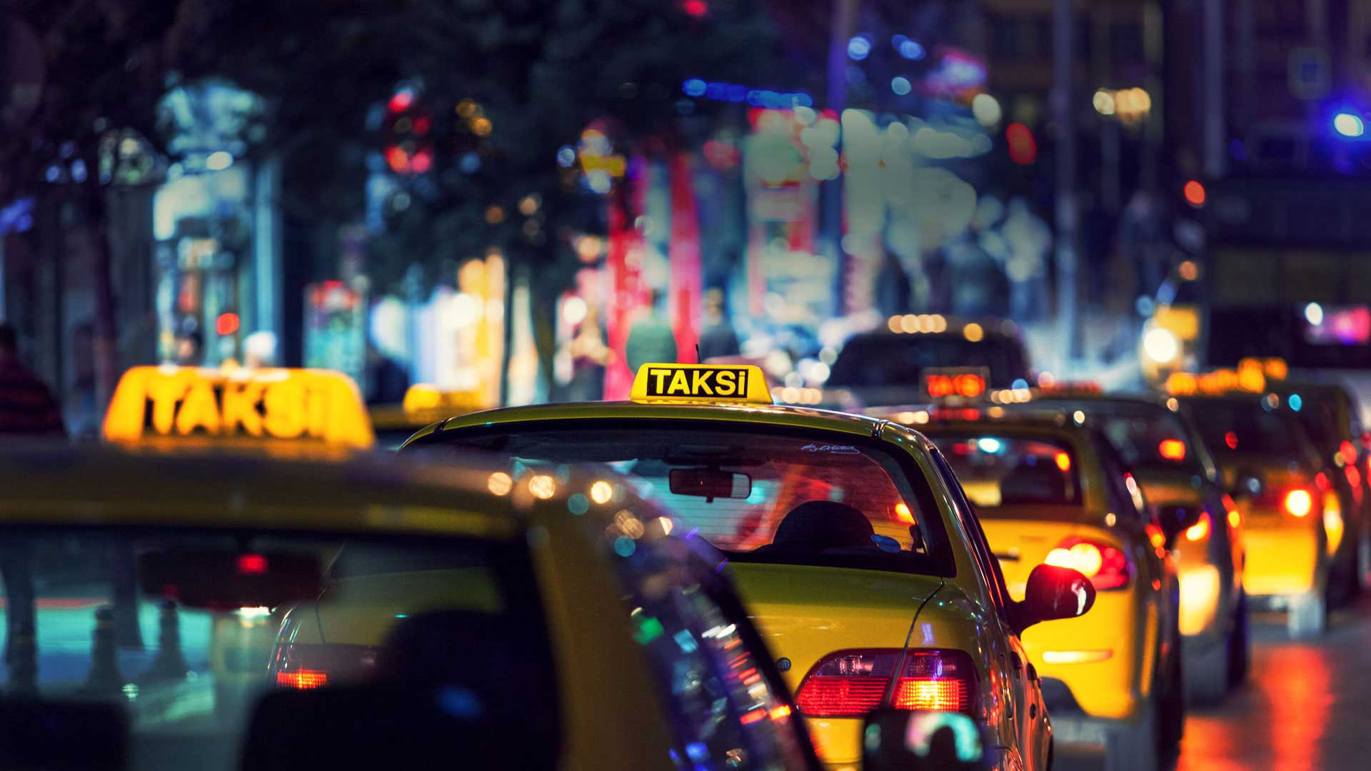 İstanbul'da taksi için 'indi-bindi' ücreti geliyor