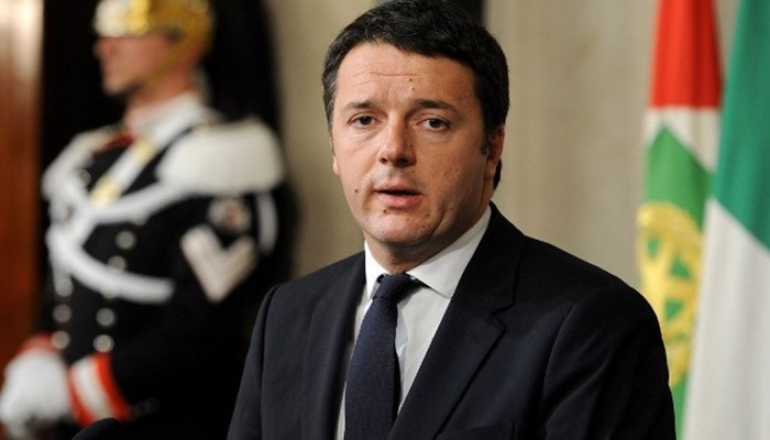 İtalya’da Başbakan Renzi’nin istifası ertelendi