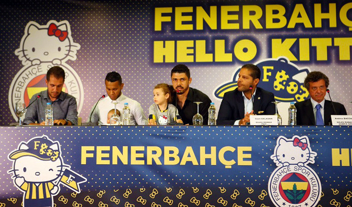 Fenerbahçe-Hello Kitty işbirliği