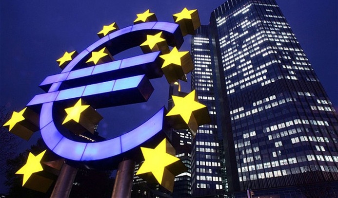 ECB'den Euro Bölgesi uyarısı