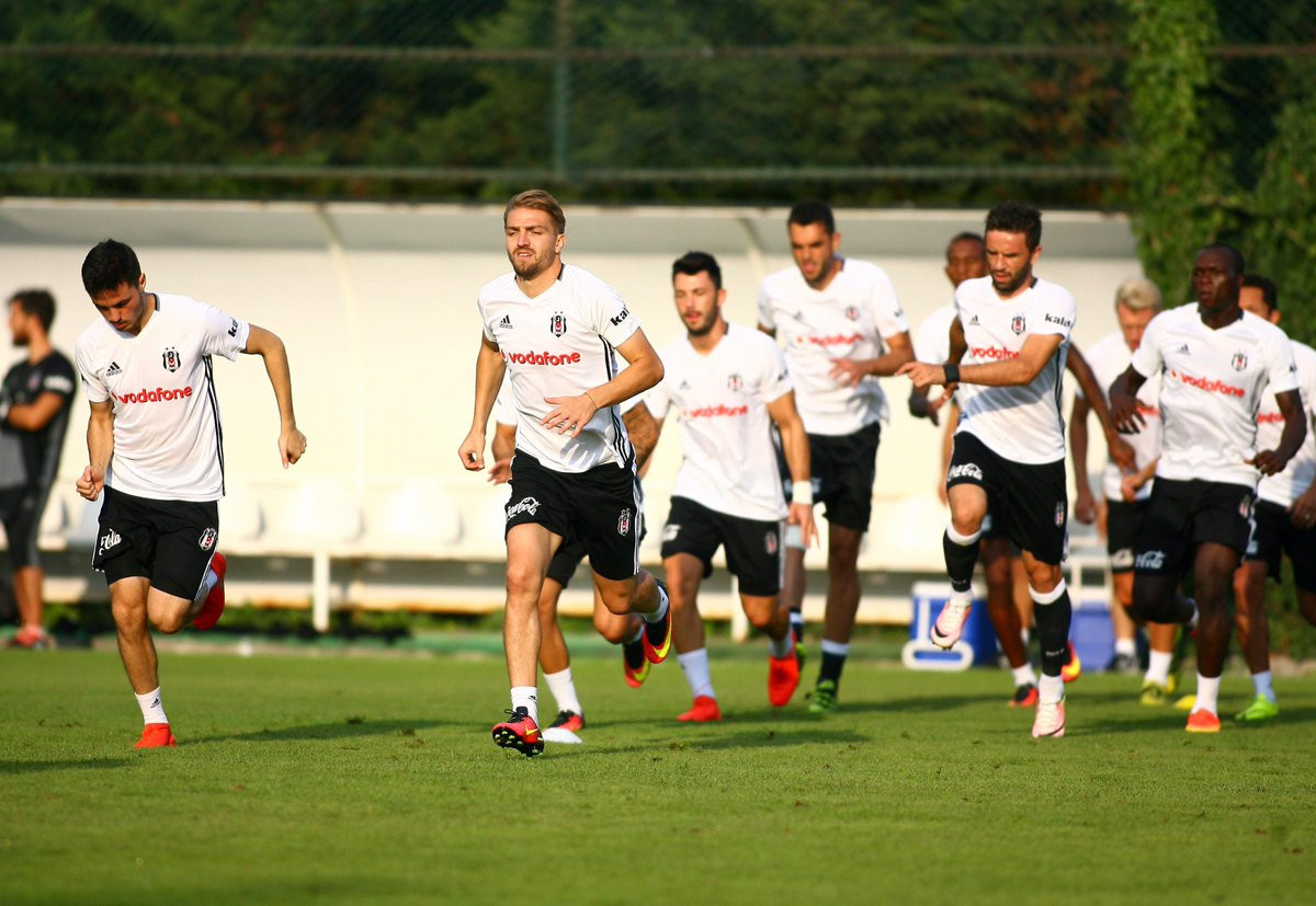 Beşiktaş'ta ilk 11 netleşiyor