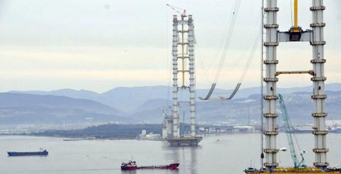 Kablo koptu, gemi trafiği durdu!