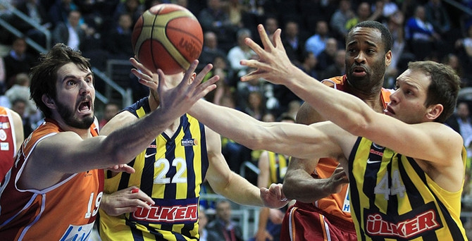 Galatasaray'dan taraftarına uyarı