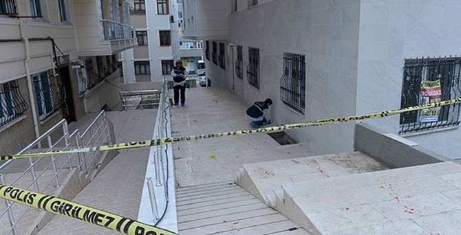 Esenyurt'ta silahlı kavga: 3 ölü