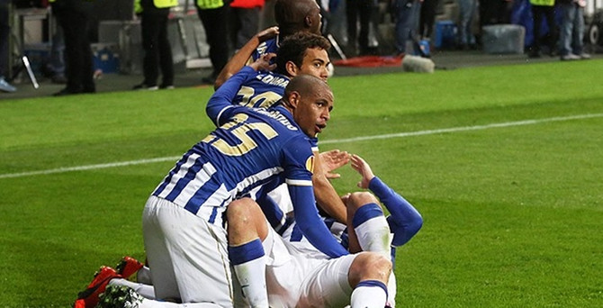 Porto çeyrek finalde