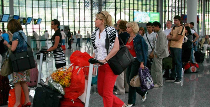 Türk turizminde 4.5 milyar dolar kayba yol açacak
