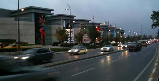 İstinye Bayırı 'Katar Caddesi' oldu