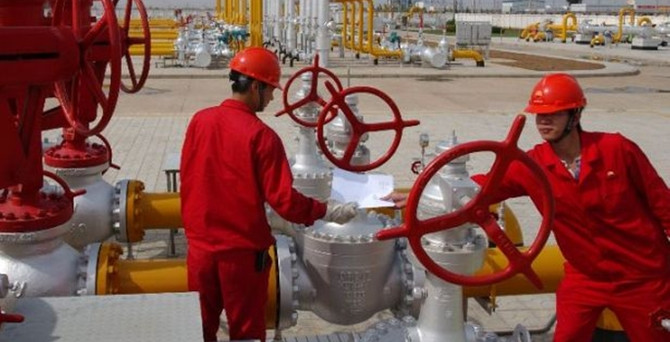 Petrol devinde üst düzey istifa!