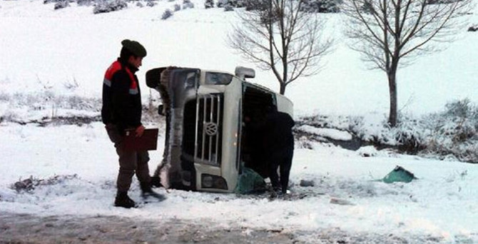 Şampiyonaya gidiyorlardı: 1 ölü, 17 yaralı