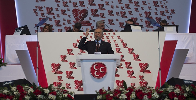 Bahçeli, yeniden genel başkan oldu