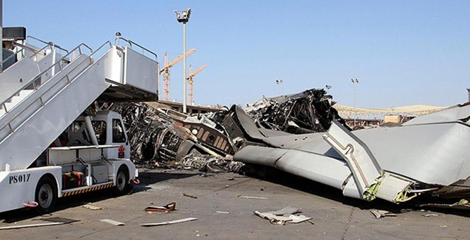Libya'da havaalanına bombalı saldırı