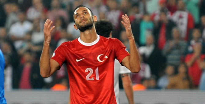 Milli Takım'da Ömer Toprak depremi