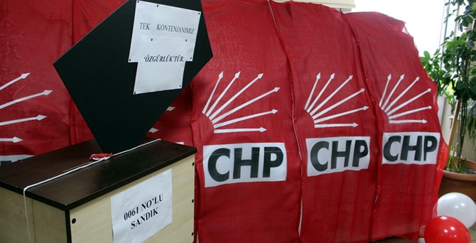 CHP'de "işgal" eylemi sona erdi
