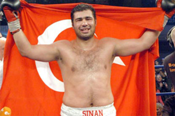 Sinan Şamil Sam yoğun bakımda