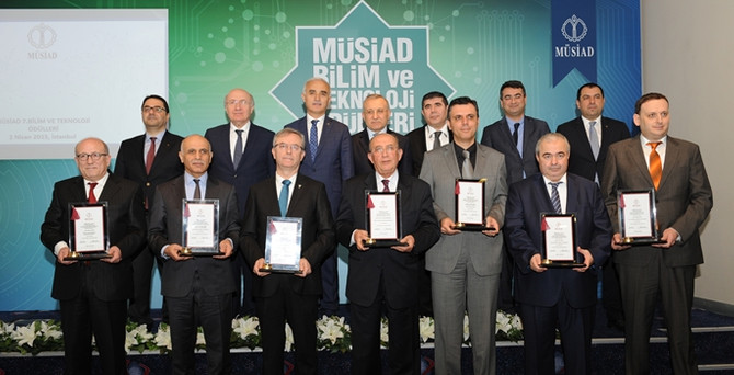 MÜSİAD’dan DÜNYA’ya bilim ödülü