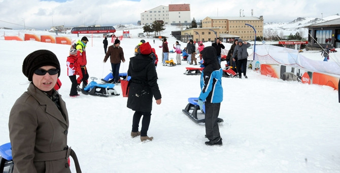 Erciyes'i 1 milyon 600 bin kişi ziyaret etti