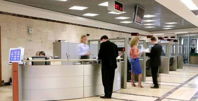 Bankalar 1 yılda 3 bin kişi aldı