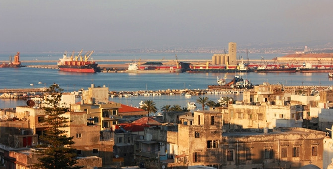 İhracatçı ve müteahhitler, Libya’da hükümetlerin birleşmesini bekliyor
