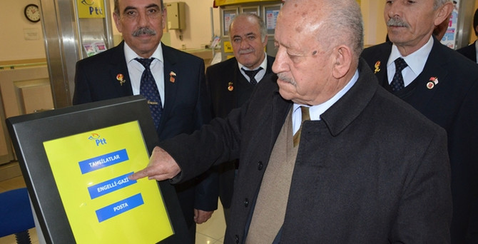 Gazi yakınları PTT'de sıra beklemeyecek