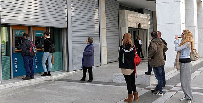 Yunanistan'da maaşlar ödenemeyebilir