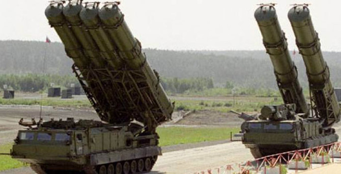Rusya'dan İran'a S300 sevkiyatına izin