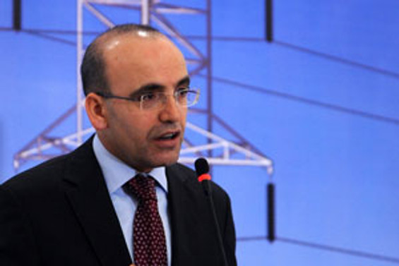 IMF'ye Türk Başkan 'son derece güzel olur'