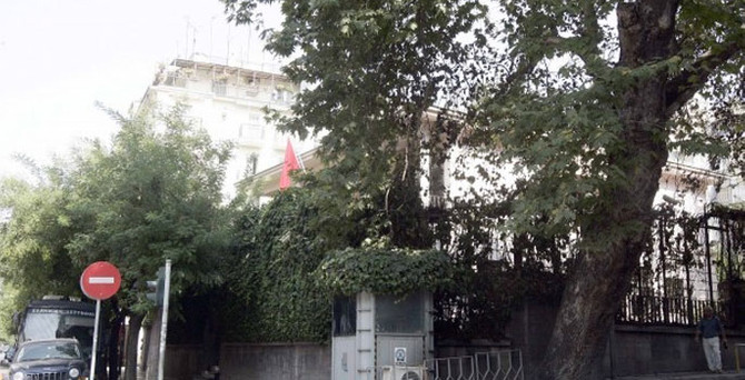 Selanik Başkonsolosluğuna saldırı