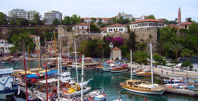 Antalya'nın ekonomisi 6 T ile büyüyecek