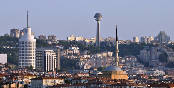 Başkentin eski merkezi yenilenmeyi bekliyor