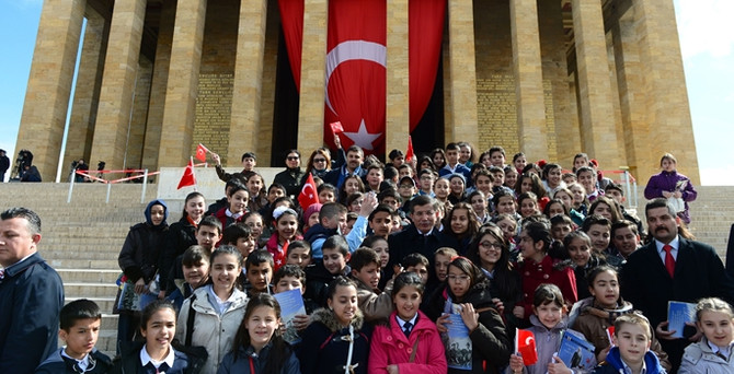 Başkent'te ilk tören