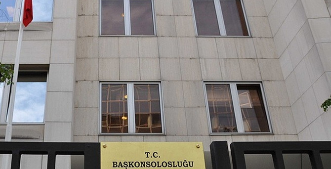 Türkiye'nin o ülkedeki başkonsolosluğuna tehdit