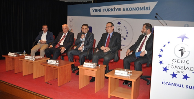Genç TÜMSİAD 'Yeni Türkiye Ekonomisi'ni masaya yatırdı
