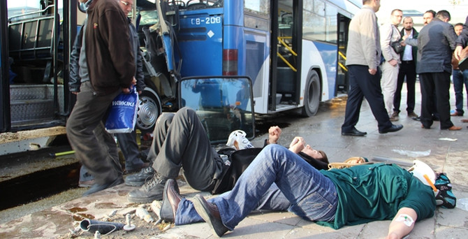 Ankara'da trafik kazası: 15 yaralı