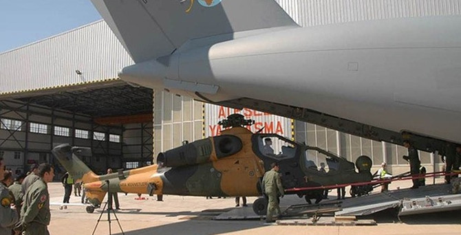 "Atlas" ilk kez 'milli helikopteri' taşıdı