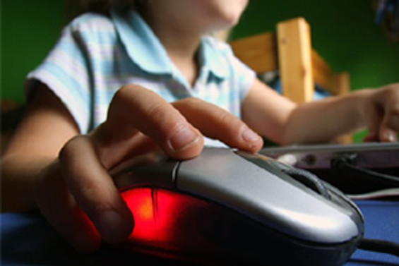 Bir ayda 31,7 saat 'online' kalıyoruz