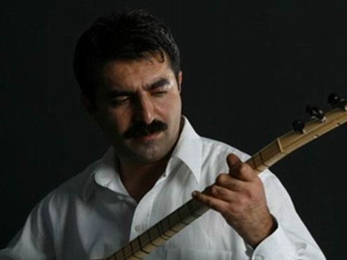 Erdal Erzincan Salon'da