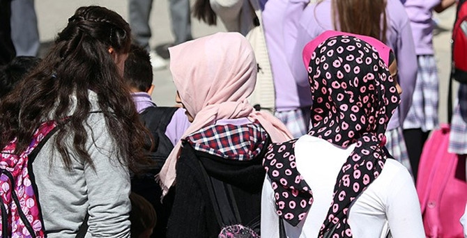 Danıştay'dan "başörtüsü" kararı
