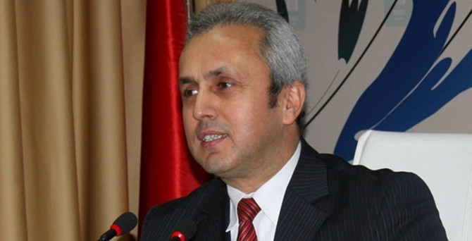 Profesör Osman Özsoy gözaltında