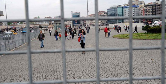 Bakan Öztürk'ten Taksim açıklaması