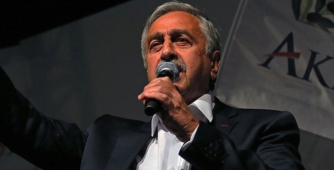 KKTC'nin yeni cumhurbaşkanı Akıncı yemin etti