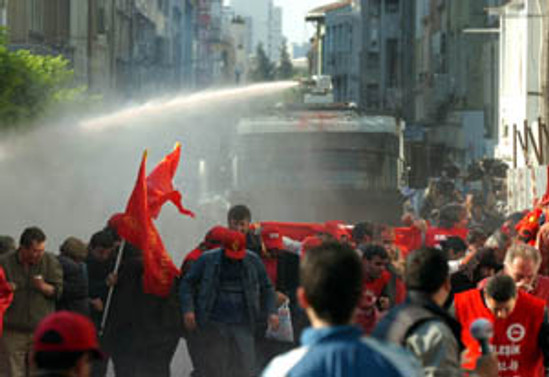 1 Mayıs olayları AİHM'e taşınıyor