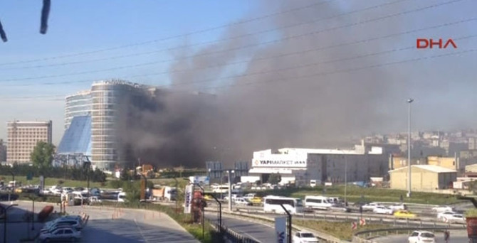 Istanbul Da Otel Insaatinda Yangin Gundem Haberleri
